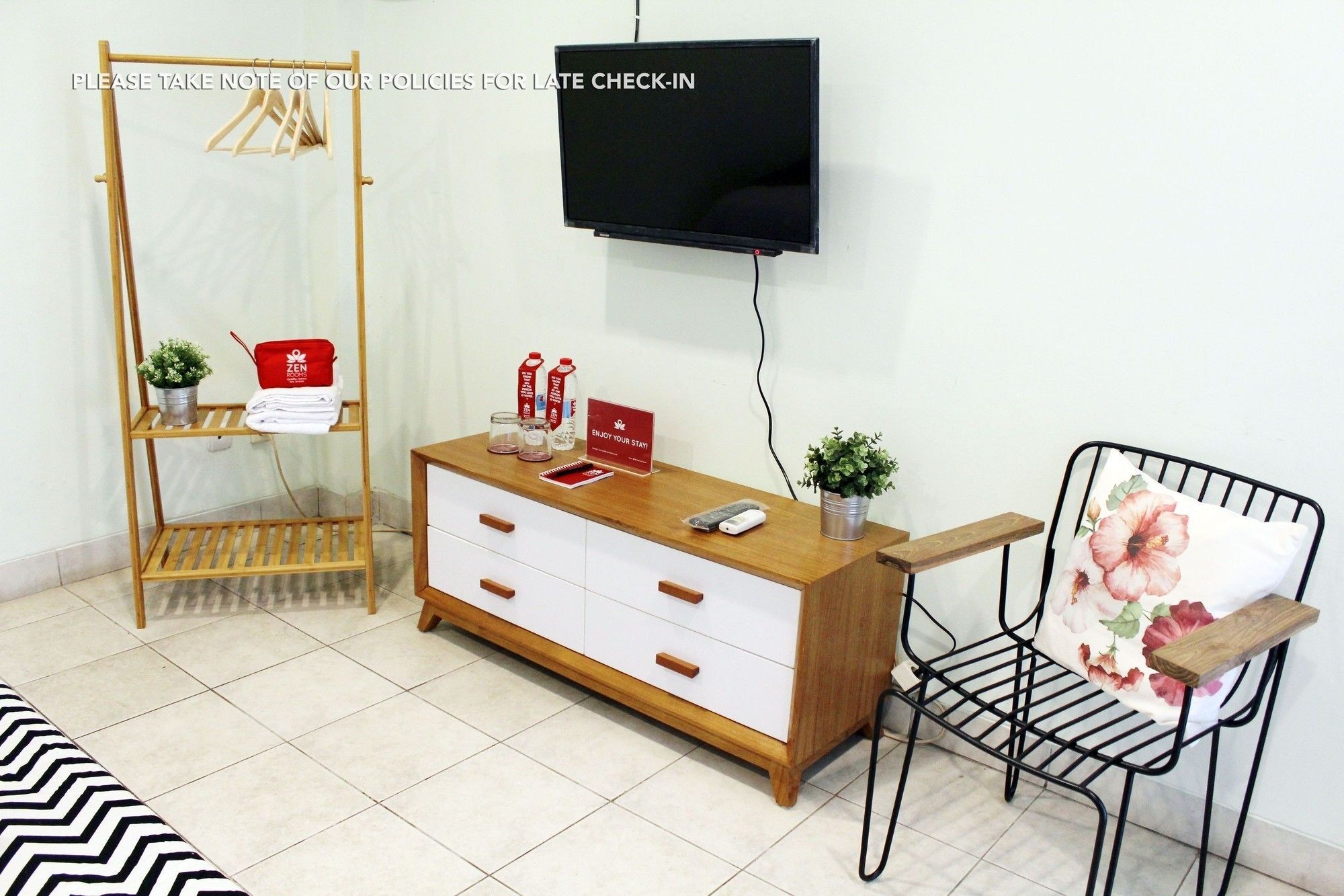 Homestay Zen Cipedes Tengah